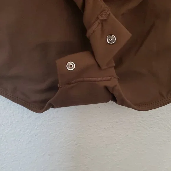 SKIMS FIts Everybody T-Shirt Bodysuit - Picture 3 of 8